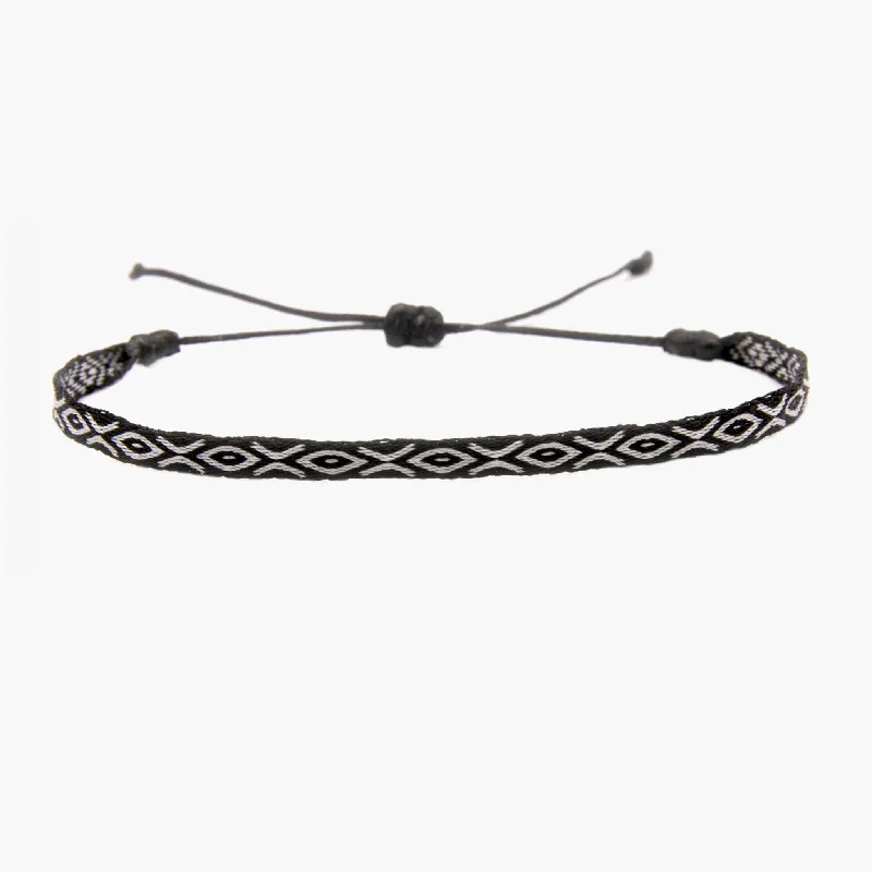 matte rose tier bracelet-Handmade Purnama Bracelet (Black/White)