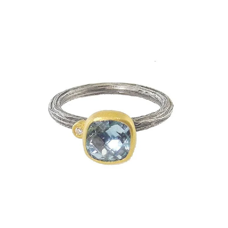 bold sapphire summit peak ring-Light Blue Topaz Ring