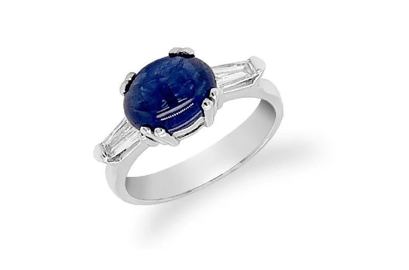 vintage-inspired lapis lazuli ring-Ring Sapphire Cabochon with Diamonds