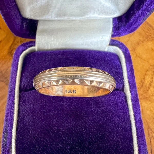 inscribed lineage ring-Vintage Two Toned Patterned Band Ring, Size 11