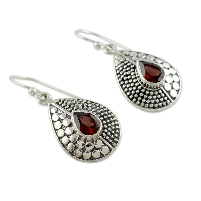 radiant trillion-cut stud earrings-Handmade Sterling Silver 'Scarlet Fusion' Garnet Earrings (India)