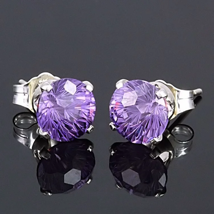 minimalist crest summit earrings-Starfire: 6mm Brazilian Amethyst Crown Set Stud Earrings 925 Silver